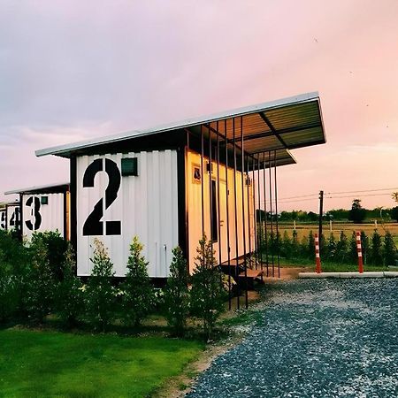 Boxotel Ban Nong Chik  Exteriör bild