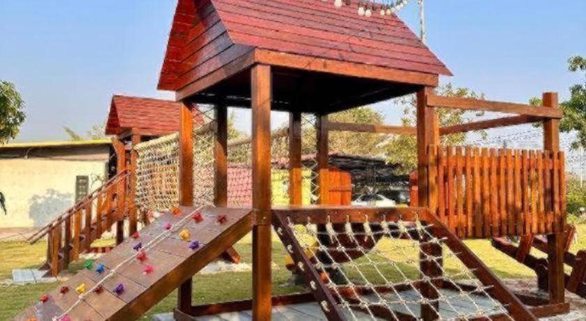 Boxotel Ban Nong Chik  Exteriör bild