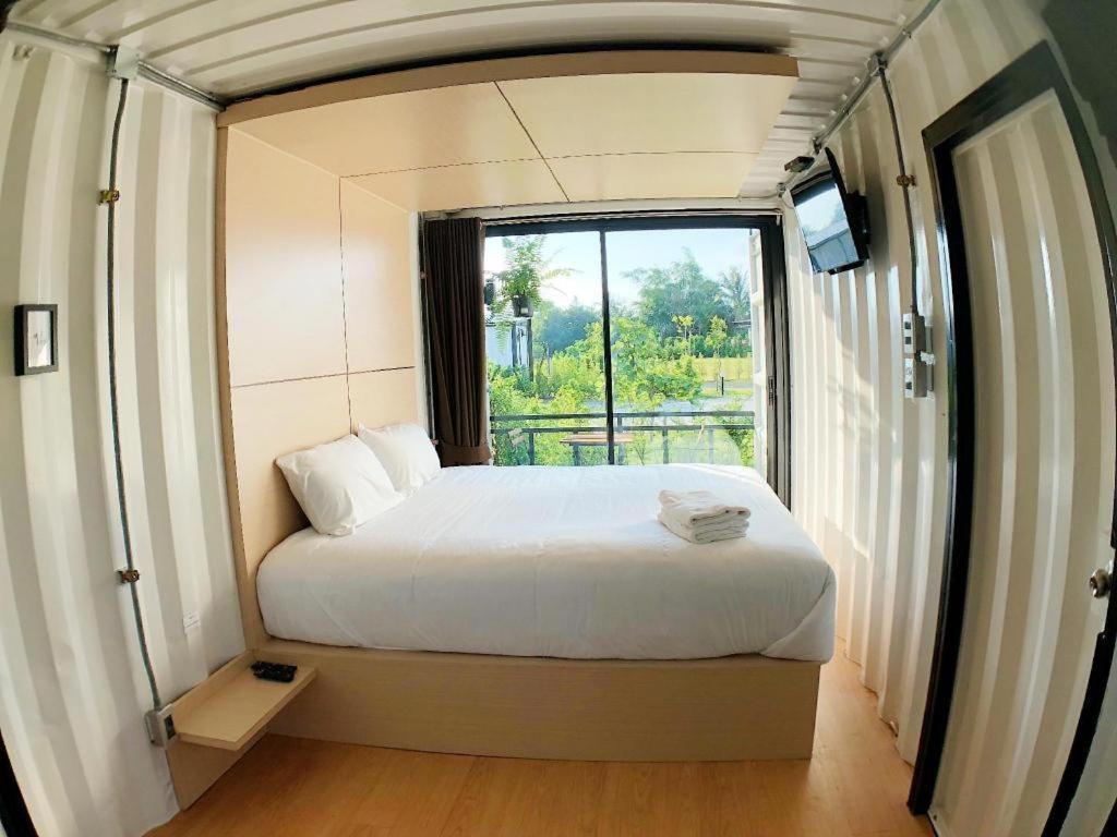 Boxotel Ban Nong Chik  Exteriör bild