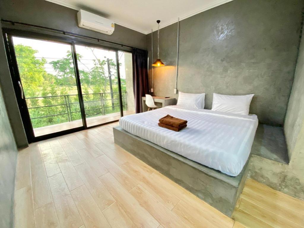 Boxotel Ban Nong Chik  Exteriör bild